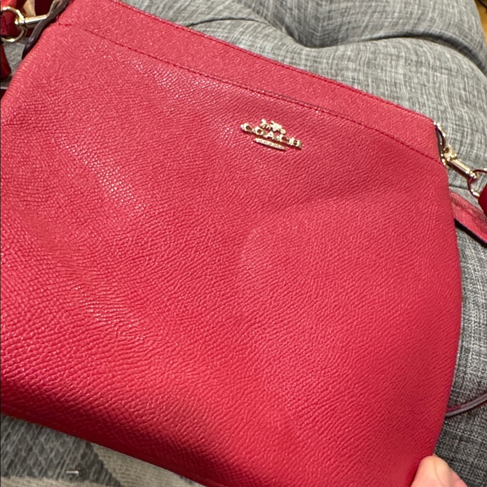 Coach Kitt Messenger Red Leather Crossbody - Picture 15 of 17